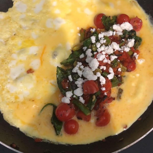 Greek Omelet with Asparagus and Feta Cheese