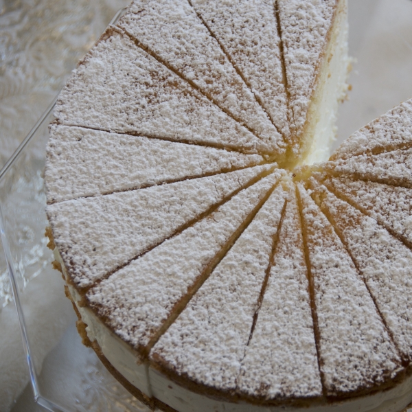 Käsesahnetorte (German Yogurt Mousse Cake)