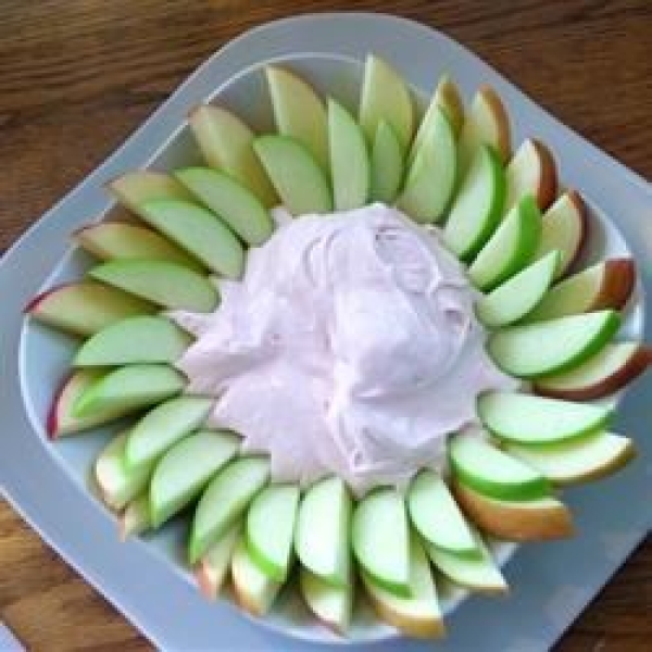 2-Ingredient Strawberry Cream Cheese Fruit Dip