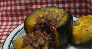 Squash Stuffed With Dates and Onion