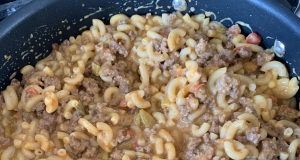 Macaroni and Cheese with Ground Beef, Salsa and Green Chiles