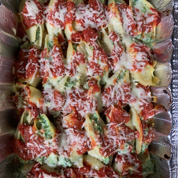 Spinach and Cheese Stuffed Pasta Shells