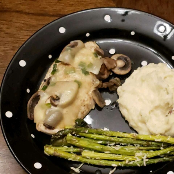 Mushroom and Swiss Chicken