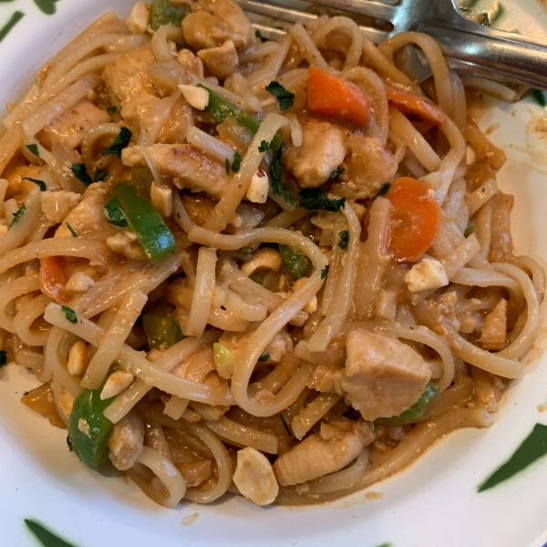 Peanut Chicken Lo Mein