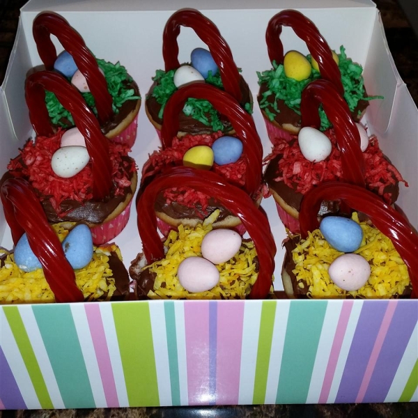 Easter Surprise Cupcakes