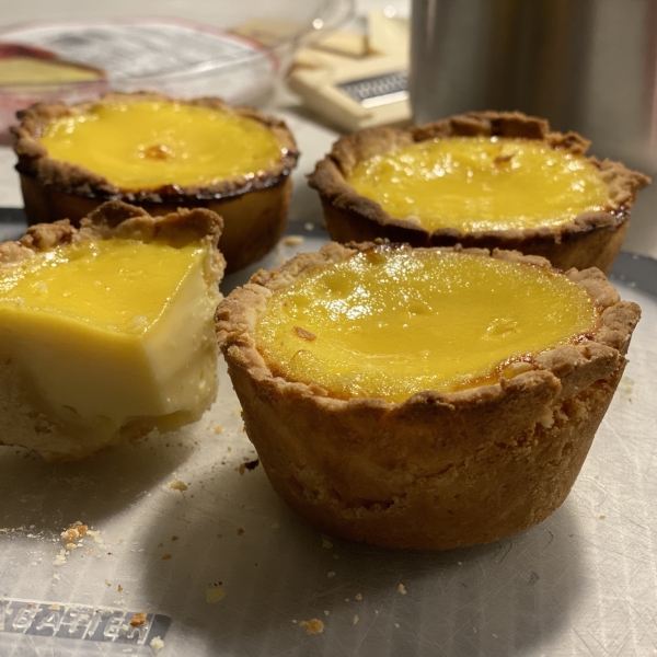 Hong Kong Style Egg Tarts