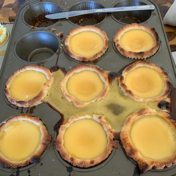 Hong Kong Style Egg Tarts