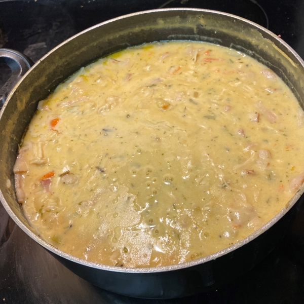 Creamy Chicken and Wild Rice Soup