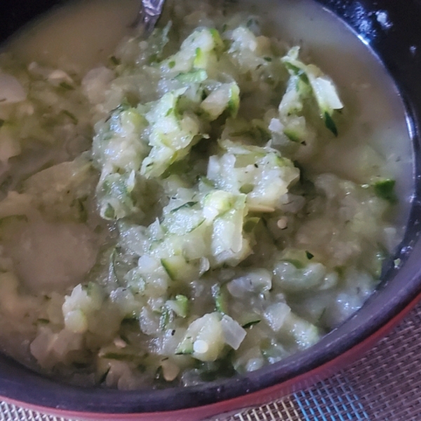 Simple Cucumber Soup