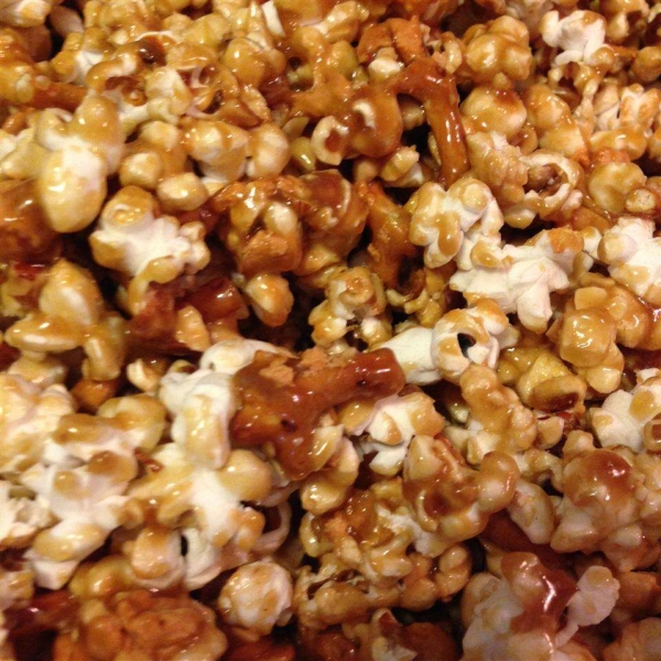 Caramel Pretzel Nut Popcorn