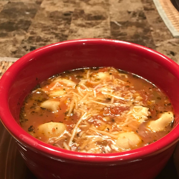 Easy Tortellini Soup