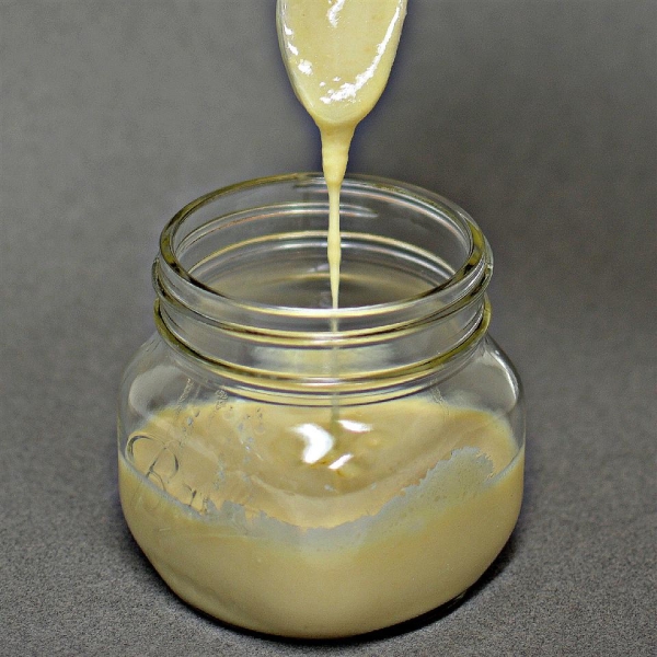 How to Make Sweetened Condensed Milk