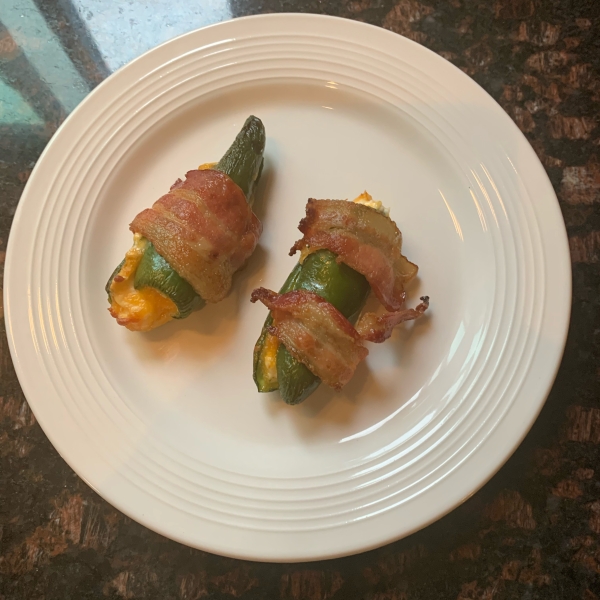 Bacon-Wrapped Jalapeno Poppers