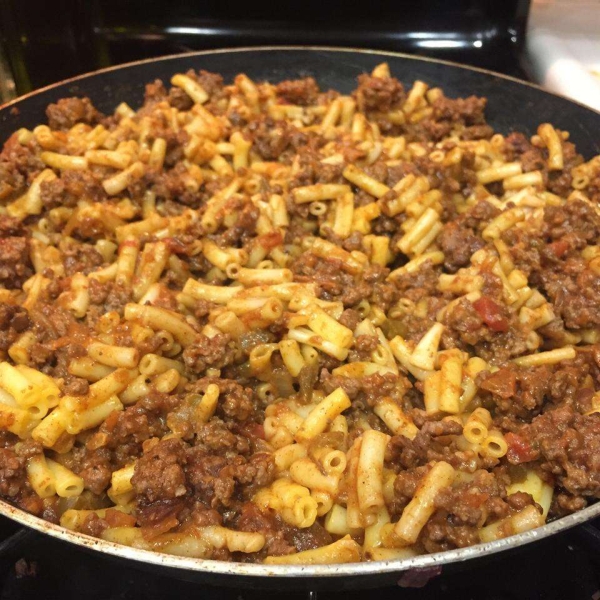 Macaroni and Cheese with Ground Beef, Salsa and Green Chiles