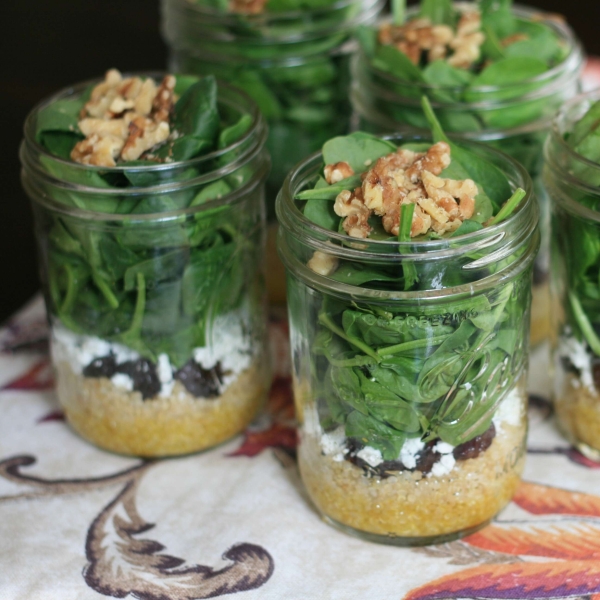 Make-Ahead Spinach Salad in a Jar