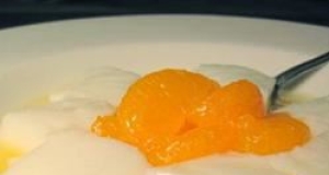 Almond Gelatin with Mandarin Oranges