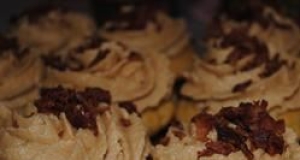 Peanut Butter Bacon Cupcake