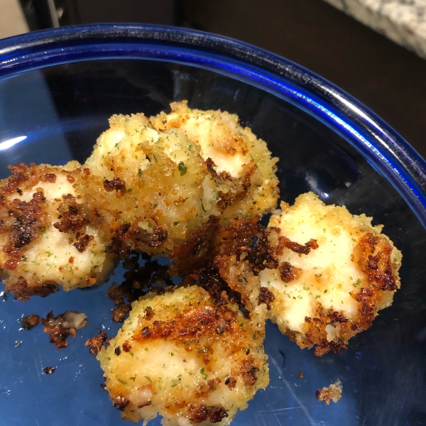 Grilled Garlic Parmesan Crusted Scallops