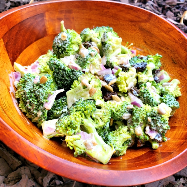 Easy Broccoli Salad I