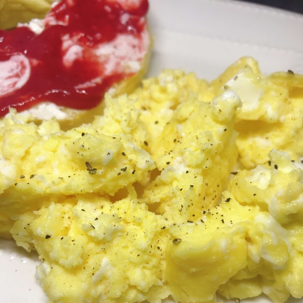 Microwave Scrambled Eggs