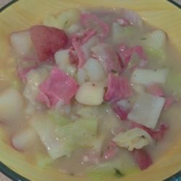 Hearty Country Ham and Cabbage Soup