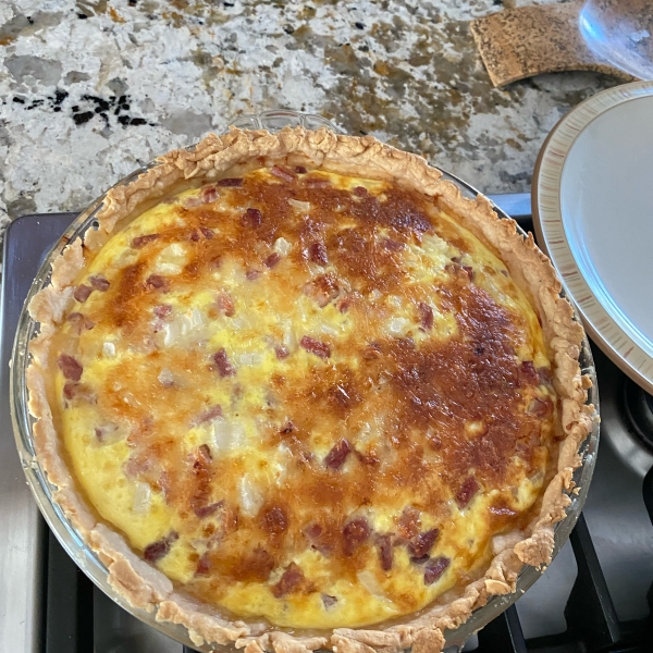 Easy Bacon and Cheese Quiche