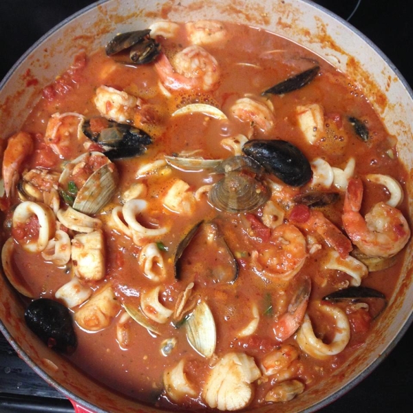 Zuppa Di Pesce Fra Di Avolo