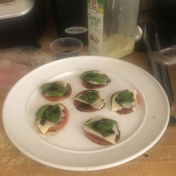 Roasted Tomato Caprese Salad