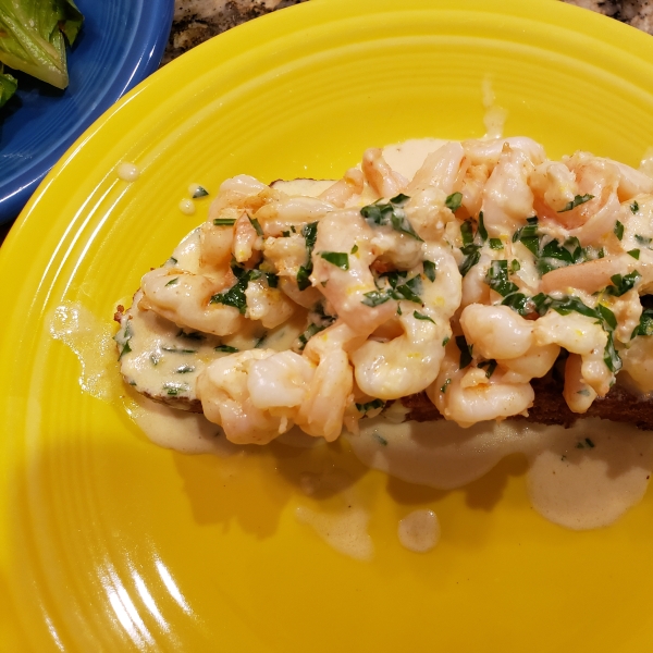 Creamy Garlic Shrimp Toast