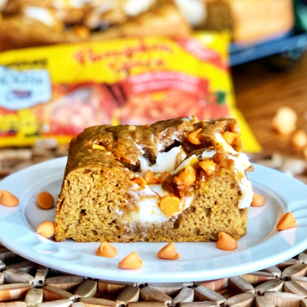 Pumpkin Earthquake Cake