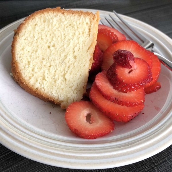 Cold Oven Pound Cake