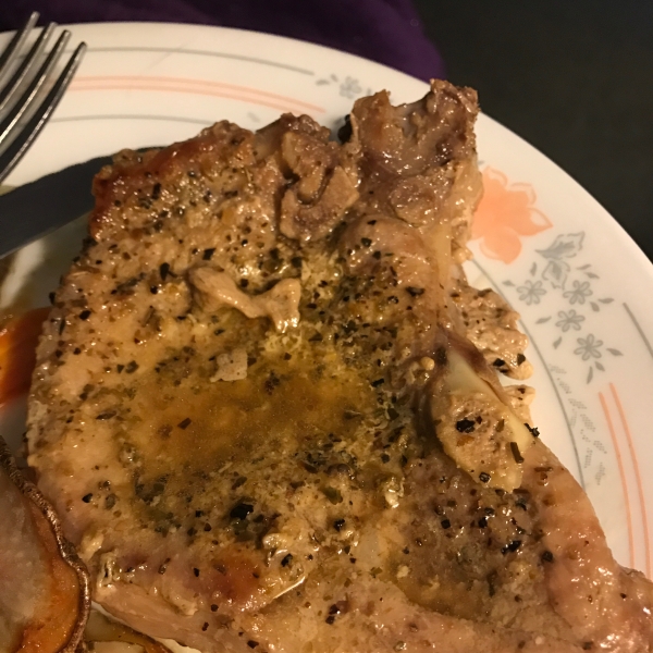 Simple but Awesome Lemon Pepper Pork Chops