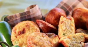 Mini Bacon-Jalapeno-Onion Corn Muffins