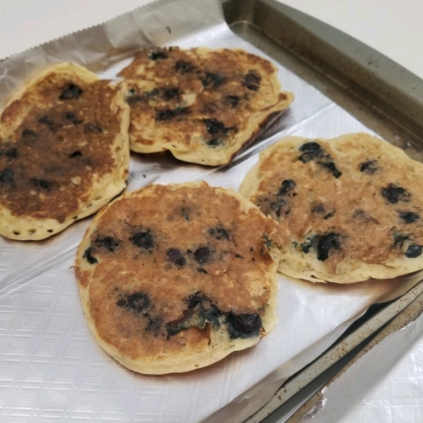 Mom's Oatmeal Blueberry Pancakes