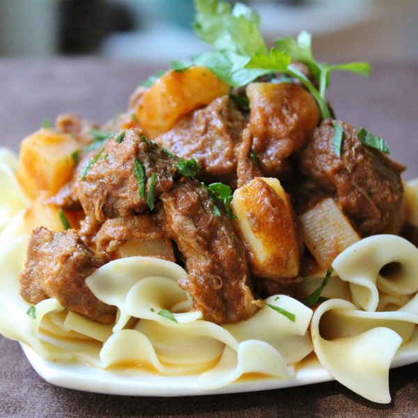 Mama Long's Goulash Soup