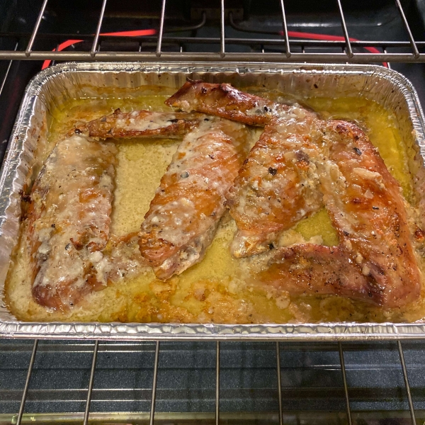 Easy Baked Turkey Wings