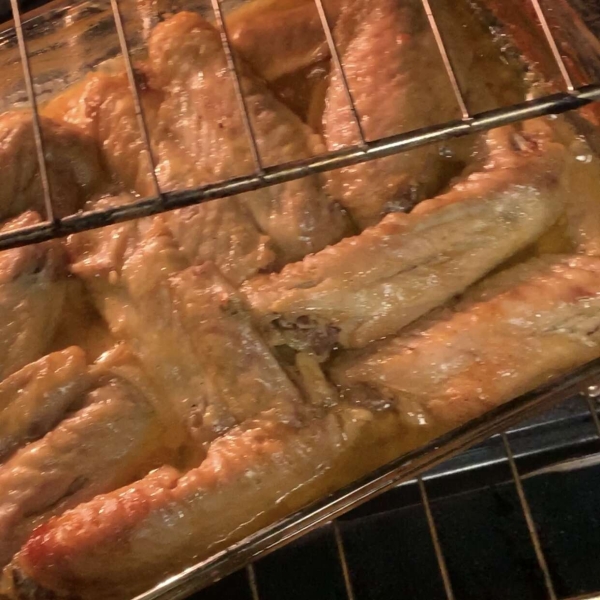 Easy Baked Turkey Wings