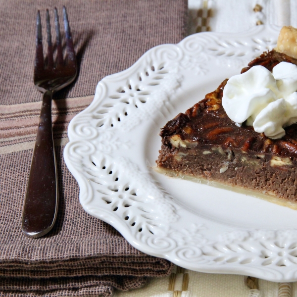 Chocolate-Pecan Fudge Pie