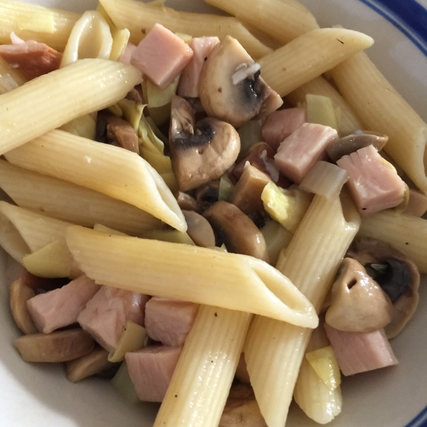 Chicken Pasta with Artichoke Hearts