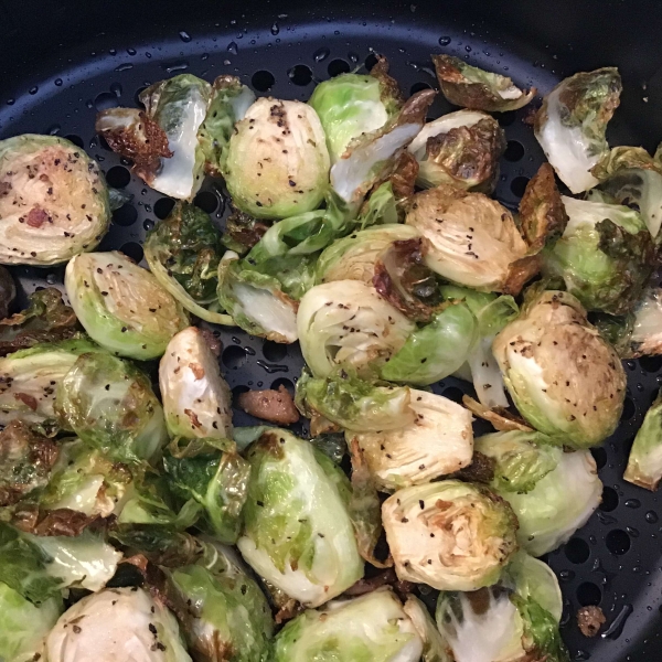 Simple Air Fryer Brussels Sprouts