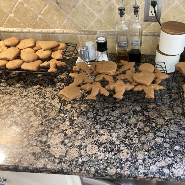 Christmas Molasses and Ginger Cookies