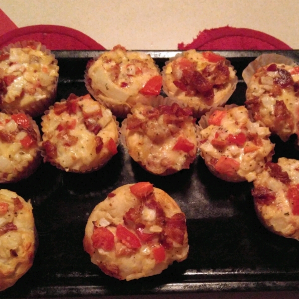 Bacon and Tomato Cups