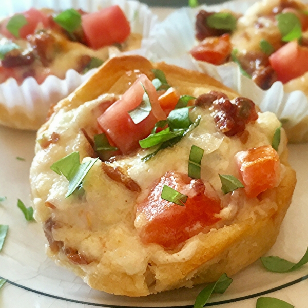 Bacon and Tomato Cups