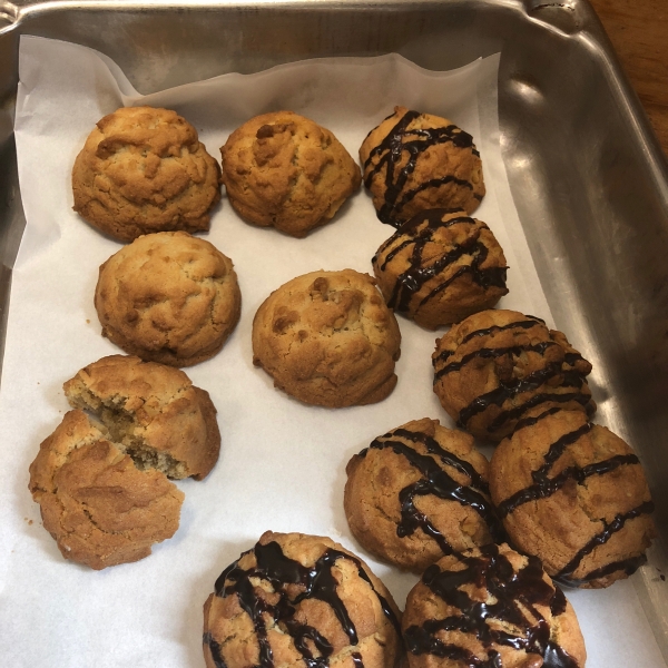 Favorite Black Walnut Cookies