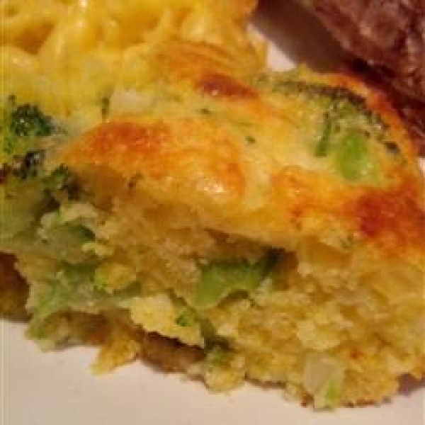 Sweet Onion Broccoli Cornbread