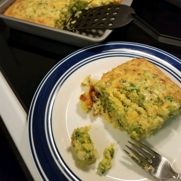 Sweet Onion Broccoli Cornbread