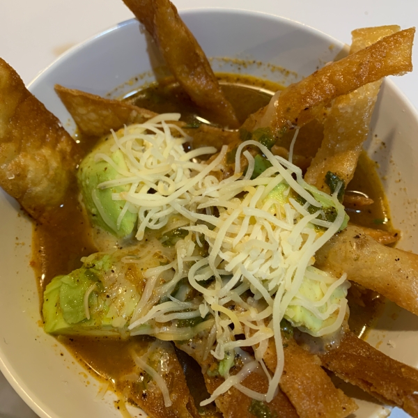 Sopa de Tortilla (Real Mexican Tortilla Soup)