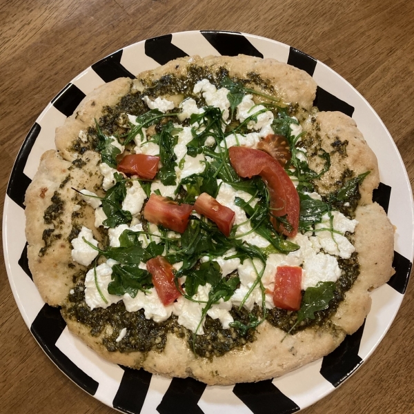 Goat Cheese Arugula Pizza - No Red Sauce!