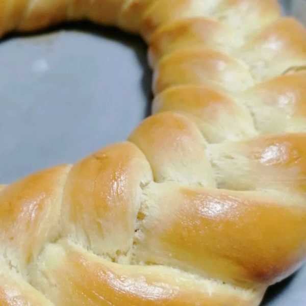 Zopf (Swiss Braided Bread)