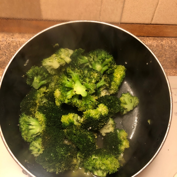 Easy Lemon and Garlic Broccoli